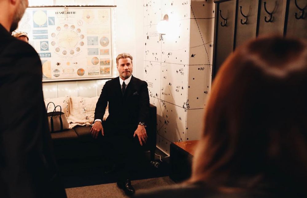 5 Fakta John Travolta, aktor Hollywood yang miliki bandara pribadi