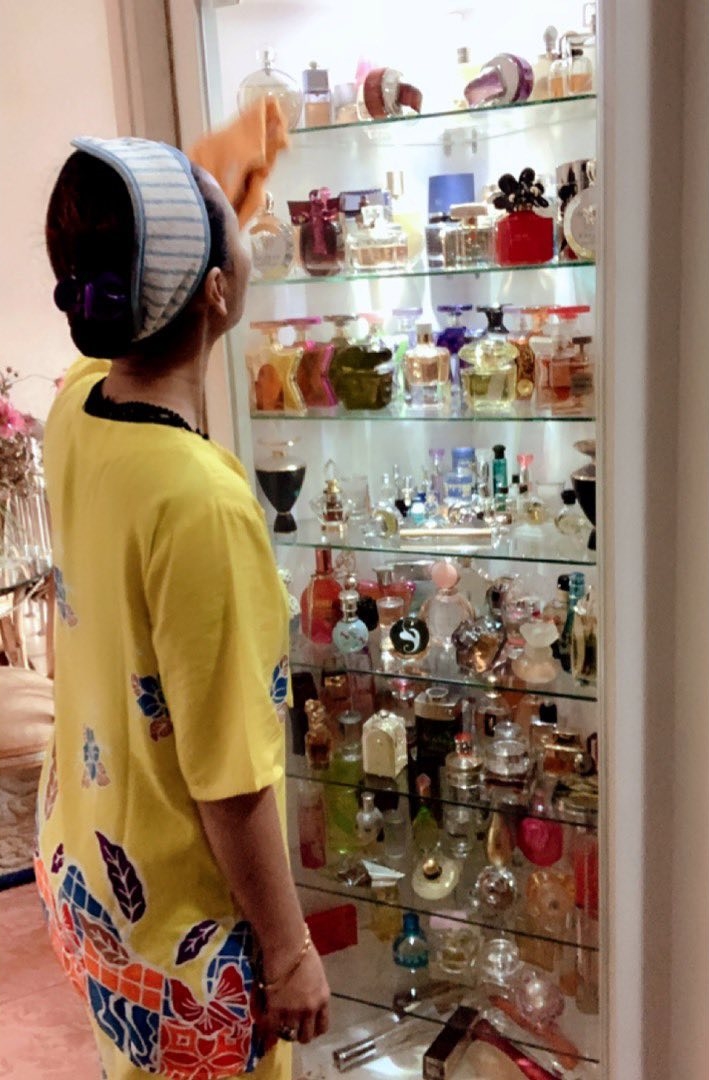 Dulu dihina artis bau badan, kini koleksi parfum Inul bikin melongo