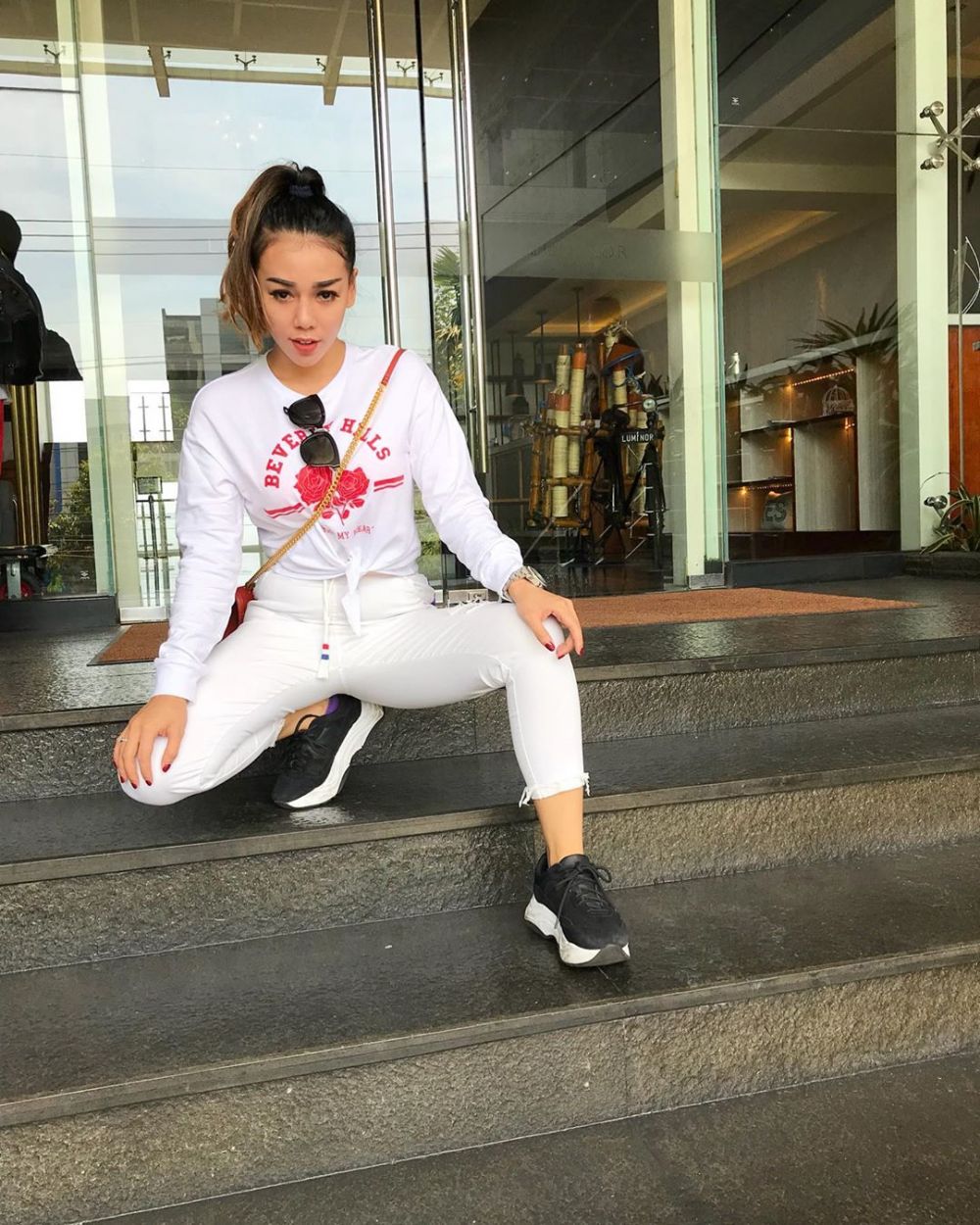 10 Pesona Bebby Fey, DJ seksi yang mengaku mau diperkosa setan