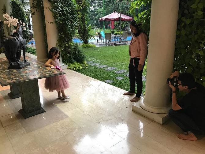 Intip fasilitas rumah mewah milik 7 seleb, ada mini golf