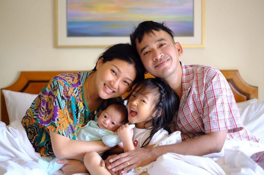 Sarwendah ungkap awal mula pakai baju tertutup, alasannya bikin haru