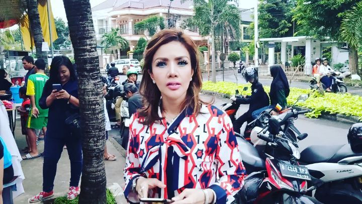 9 Seleb ini ternyata punya bisnis perhiasan, terbaru Sandra Dewi