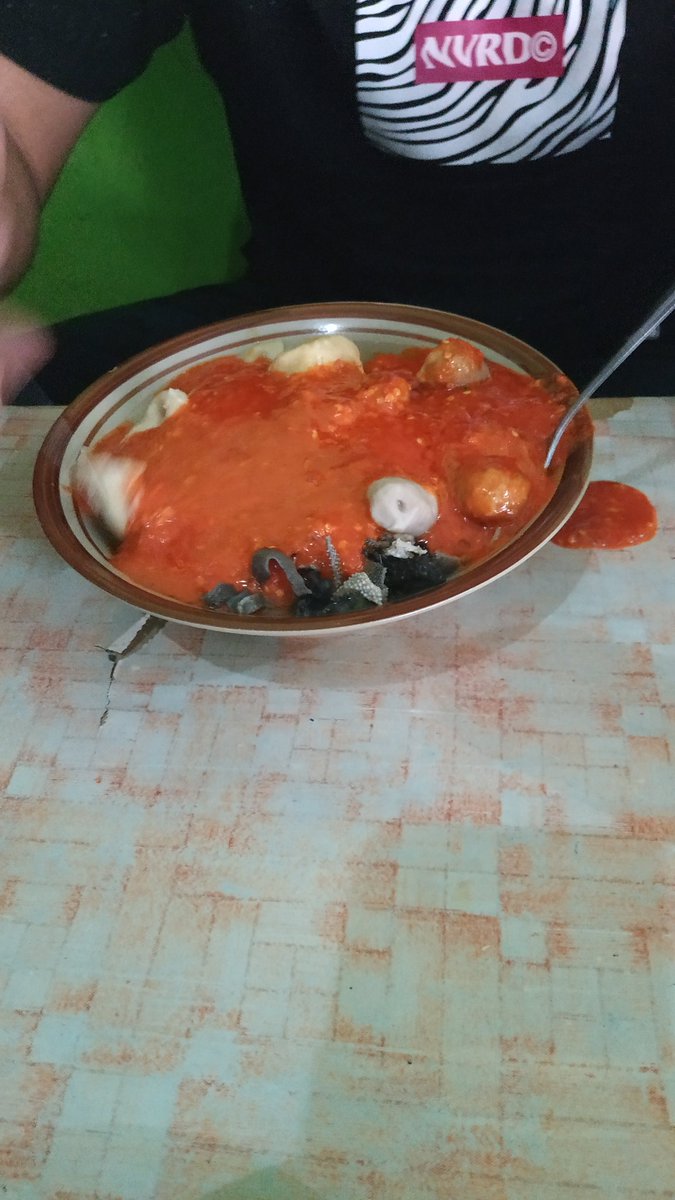 9 Momen tak terduga saat beli makanan ini ujungnya apes