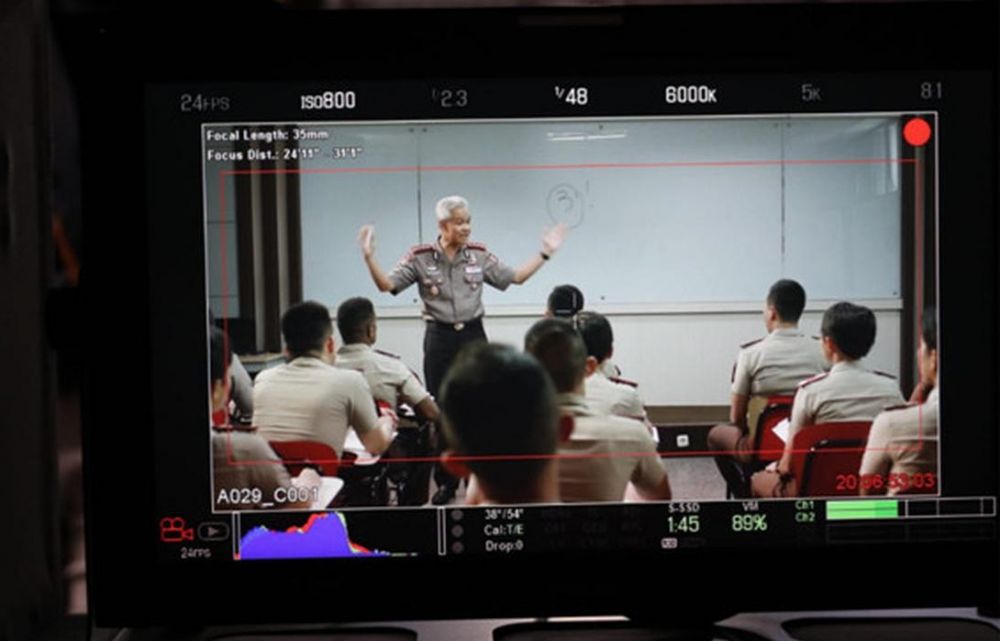 Intip gaya 6 pejabat saat main film, aktingnya jempolan