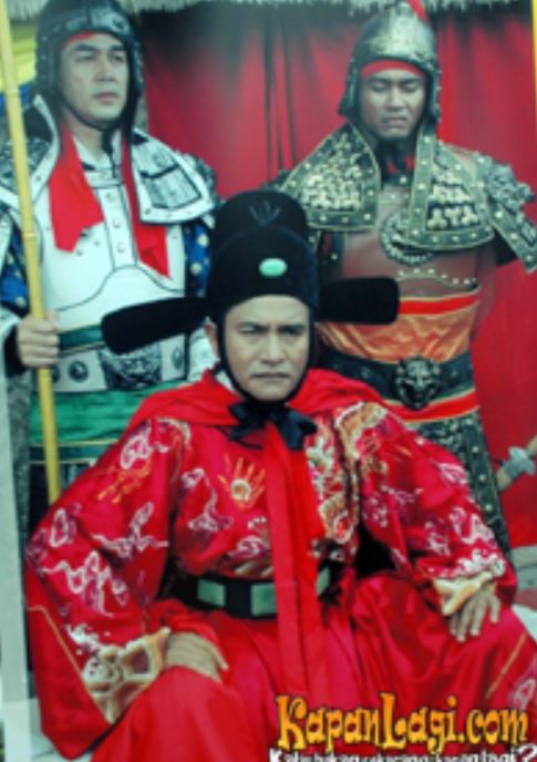 Intip gaya 6 pejabat saat main film, aktingnya jempolan