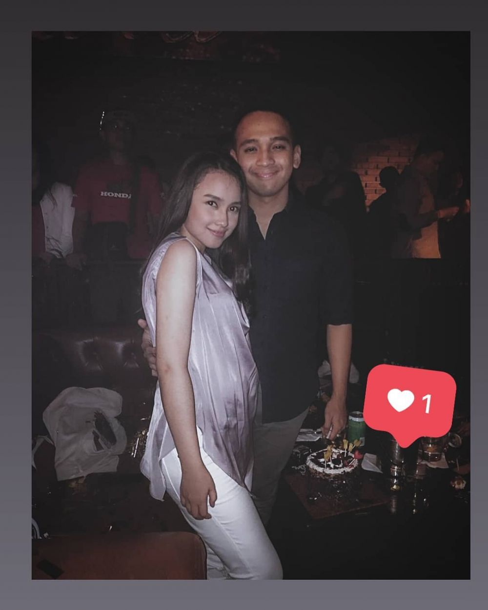 Susul Adly Fairuz, ini 10 potret mesra Anjani Dina dan kekasih