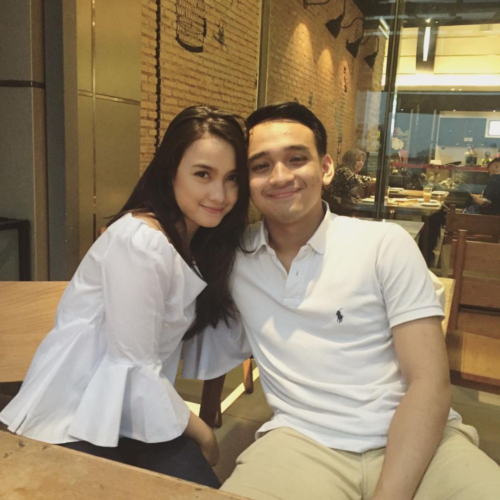 Susul Adly Fairuz, ini 10 potret mesra Anjani Dina dan kekasih