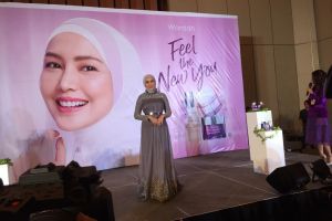 Usia tak lagi muda, ini perawatan kulit yang dilakukan Fenita Arie