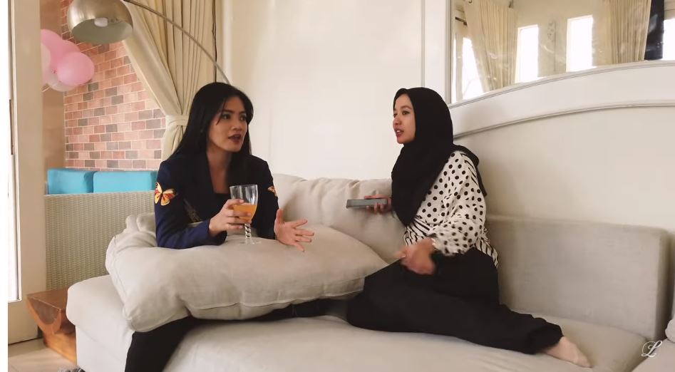 10 Potret rumah Titi Kamal, mewah berkonsep vila