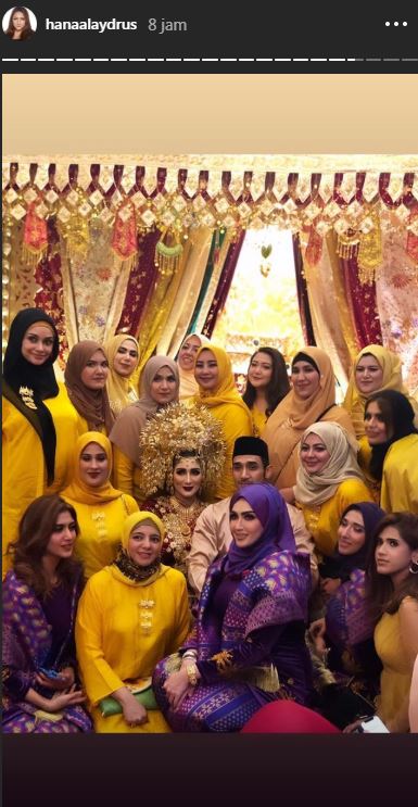 10 Momen malam bainai Tania Nadira, penampilannya anggun