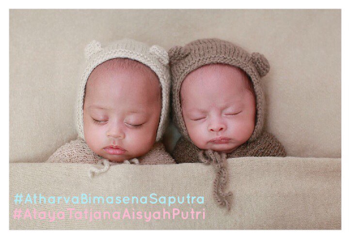 Konsep pemotretan bayi kembar 7 seleb, ada bergaya kerajaan