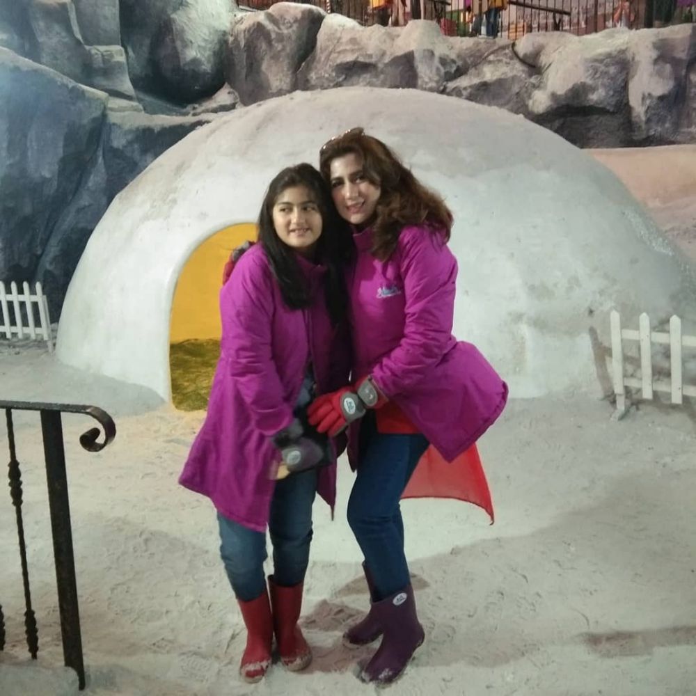 7 Pesona Nayla, adik Tania Nadira yang cantiknya curi perhatian