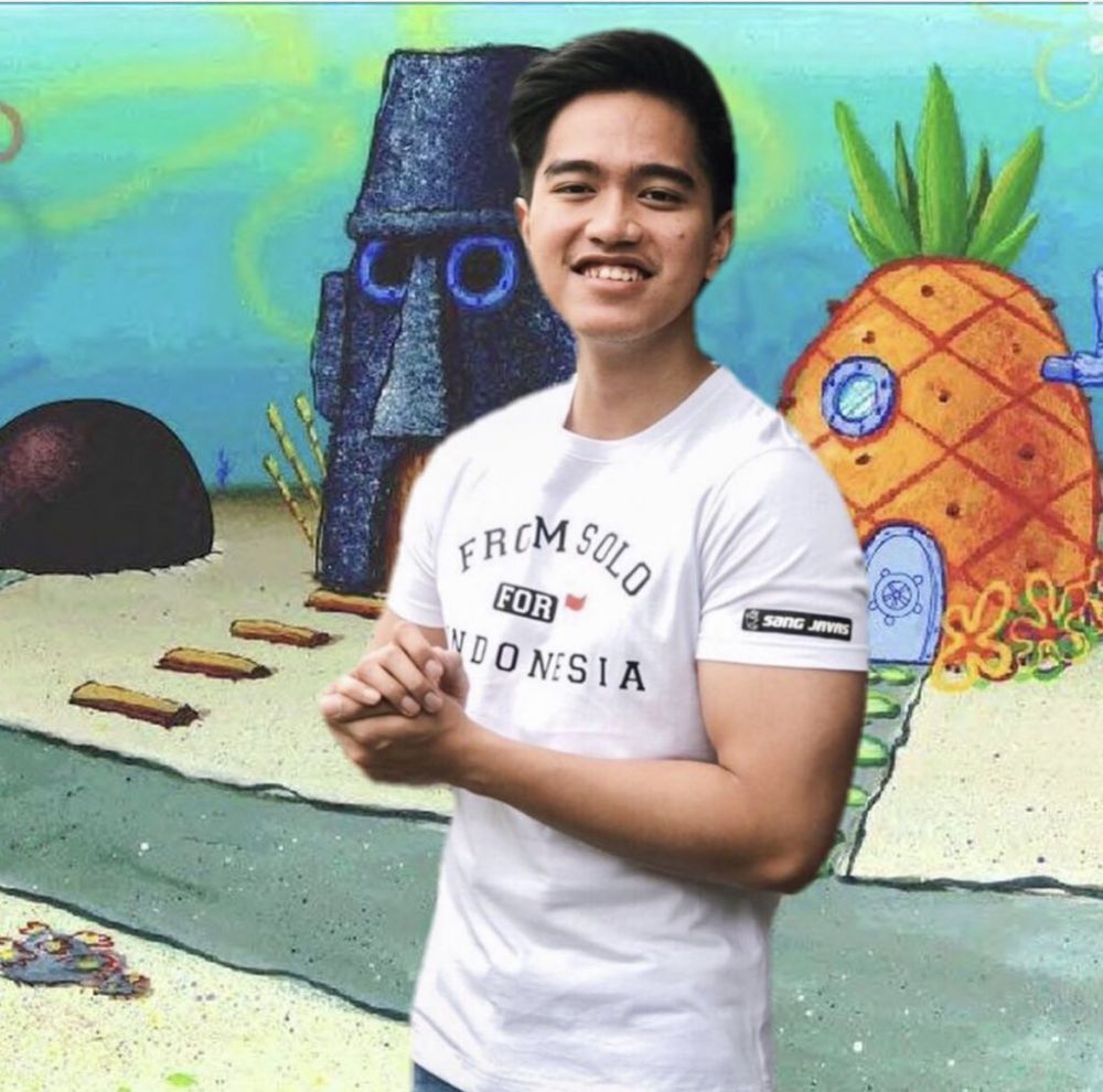 Minta diedit background wisata, 10 foto Kaesang ini bikin ngakak