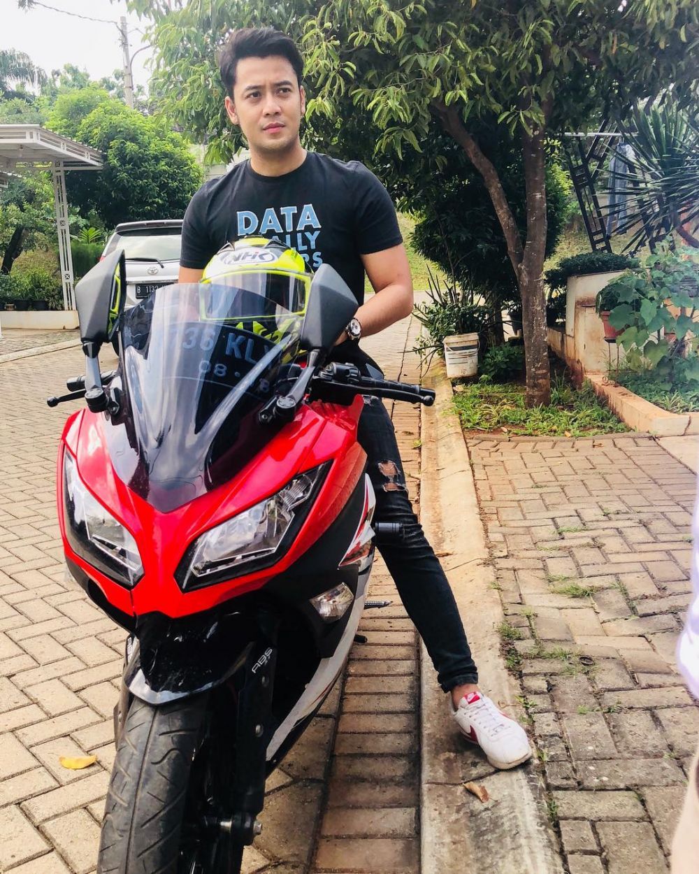 Kriss Hatta diduga terlibat kasus penganiayaan, ini faktanya