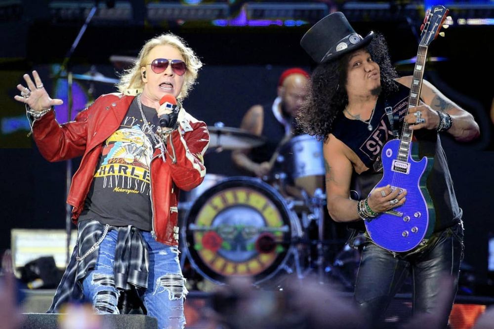 10 Editan foto Babe Cabita bareng seleb top dunia ini kocak abis