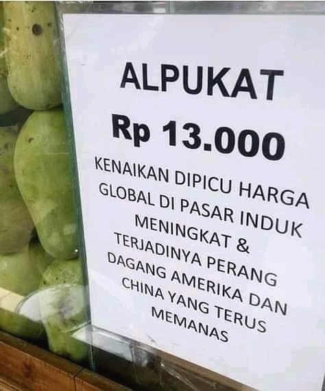 10 Foto lucu pemberitahuan harga dagangan ini bikin ketawa