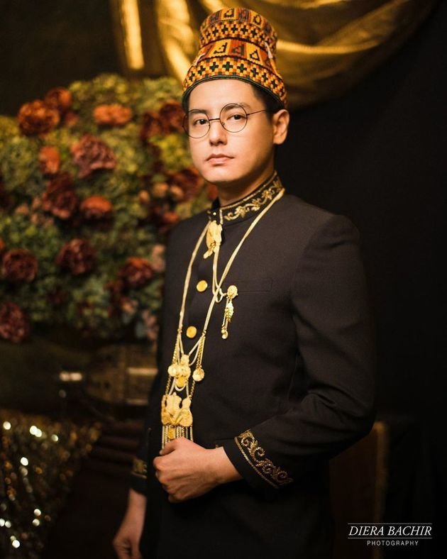 8 Potret prewedding Cut Meyriska & Roger Danuarta dengan adat Aceh