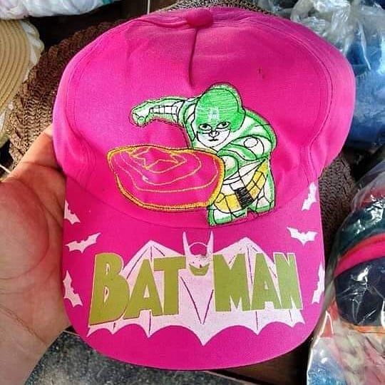 10 Desain fashion anak-anak ini absurdnya mengundang senyum