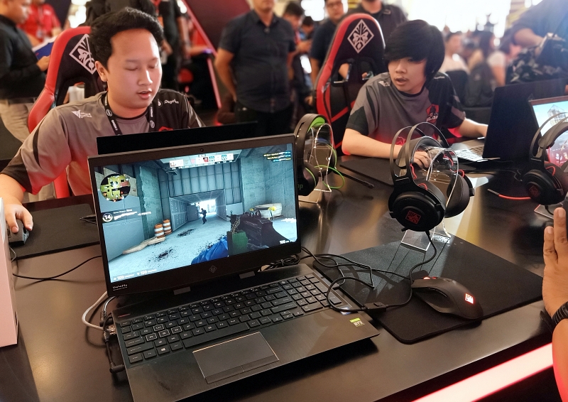 Laptop gaming OMEN layar ganda ini bakal manjain gamer, speknya dewa