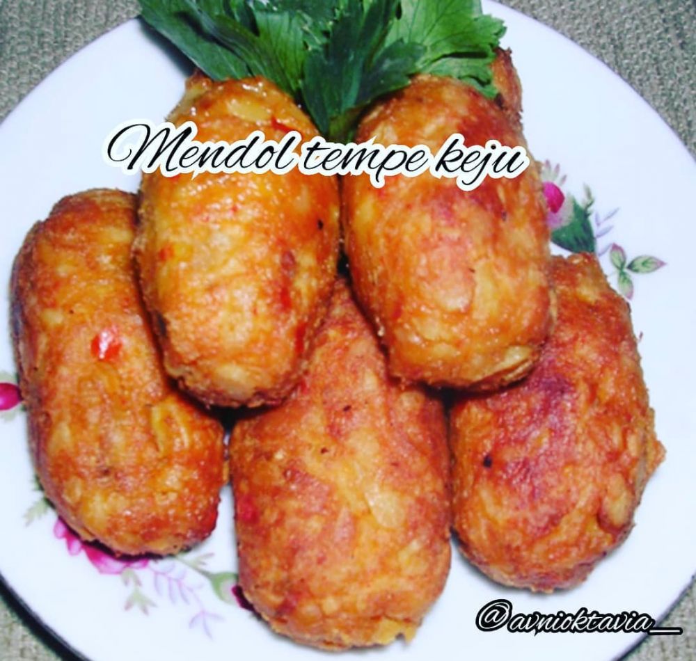 25 Resep camilan kreasi tempe yang enak, mudah dibuat & kekinian