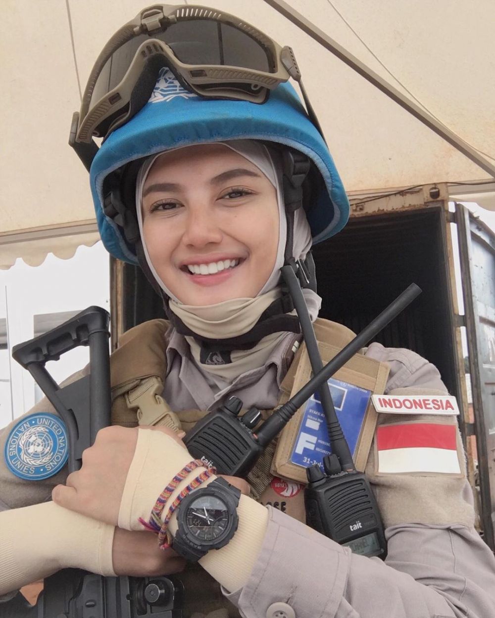 8 Pesona Briptu Imah, polwan berhijab pasukan perdamaian PBB