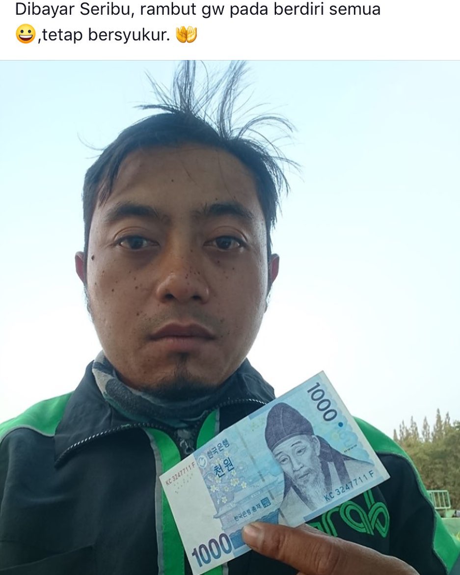 7 Curhat driver ojek online dibayar mata uang asing