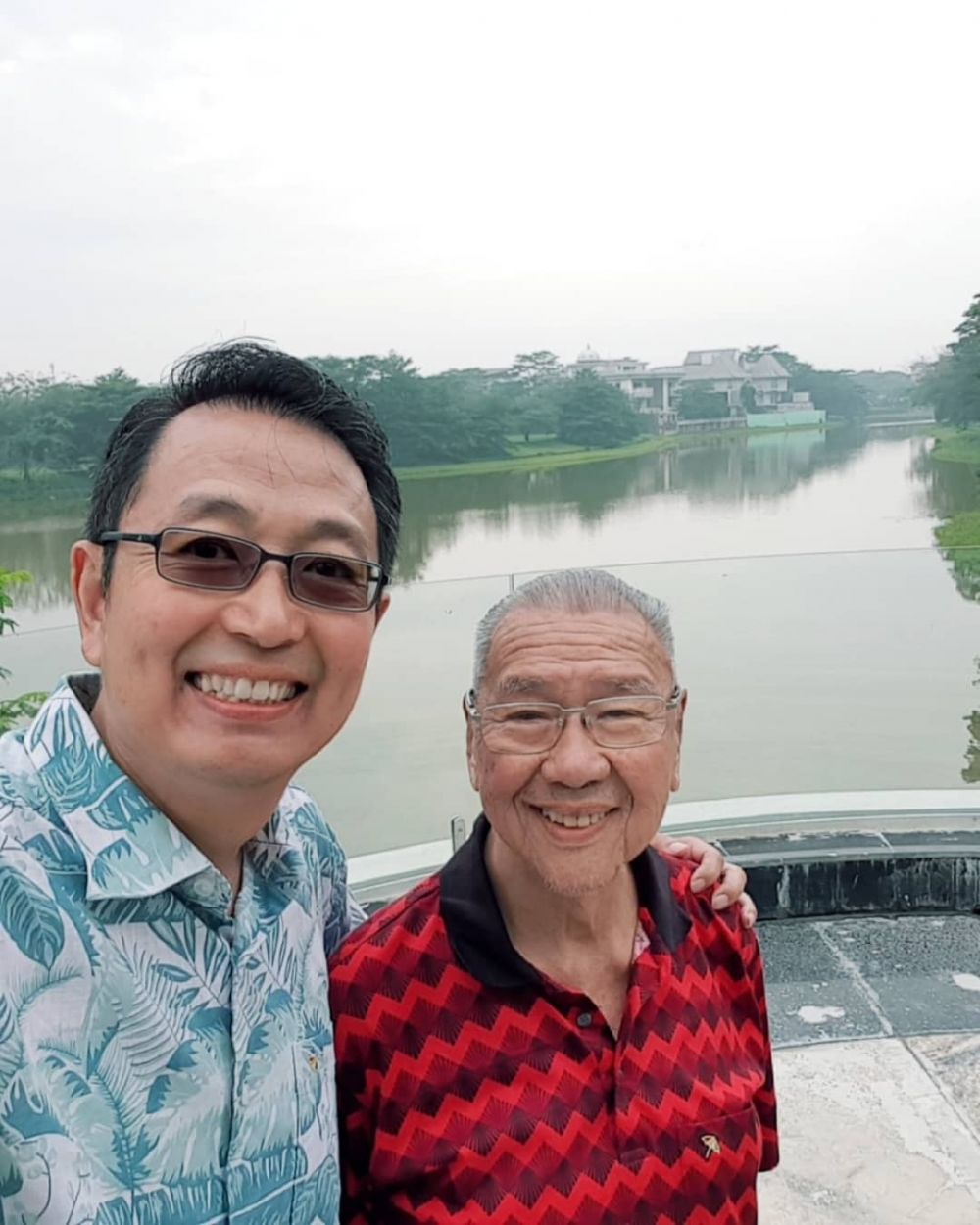 8 Potret rumah baru Tung Desem Waringin, ada helipadnya