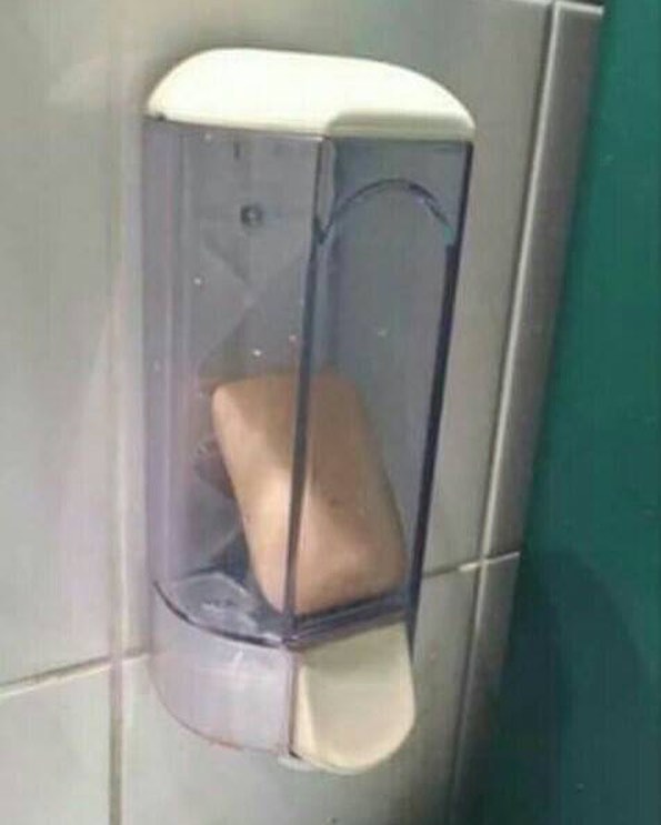 10 Isian wadah ini tak sesuai ekspektasi, bikin ketawa kesal