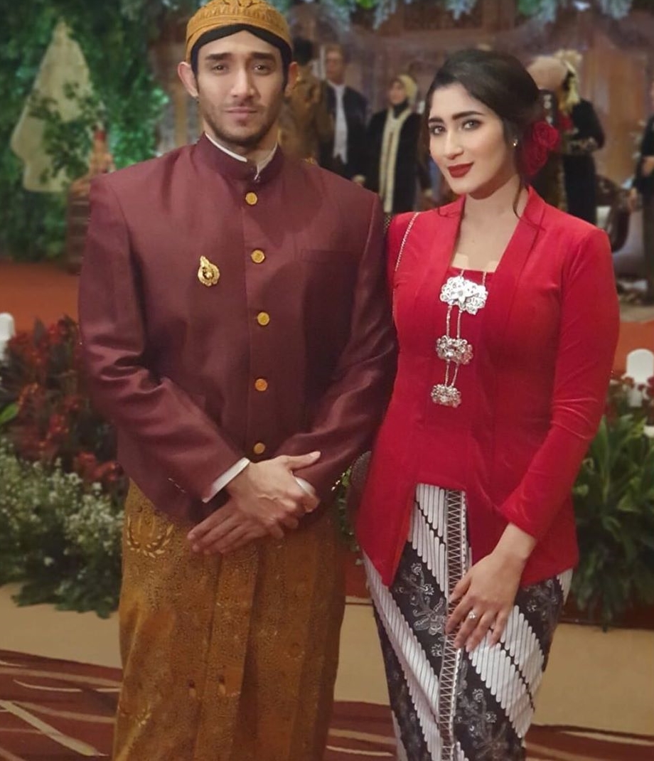 10 Inspirasi kebaya pernikahan ala Tania Nadira ini bisa kamu tiru