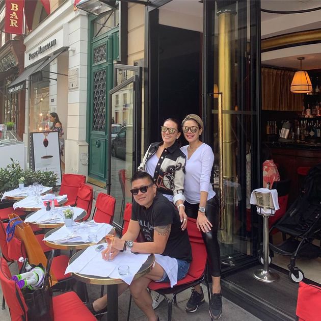 8 Momen liburan Nikita Mirzani di Paris, bertemu Lenny Kravitz