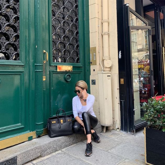 8 Momen liburan Nikita Mirzani di Paris, bertemu Lenny Kravitz