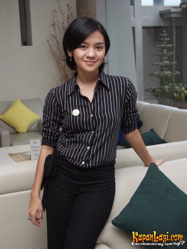 8 Potret transformasi Enno Lerian, bukti cantiknya awet