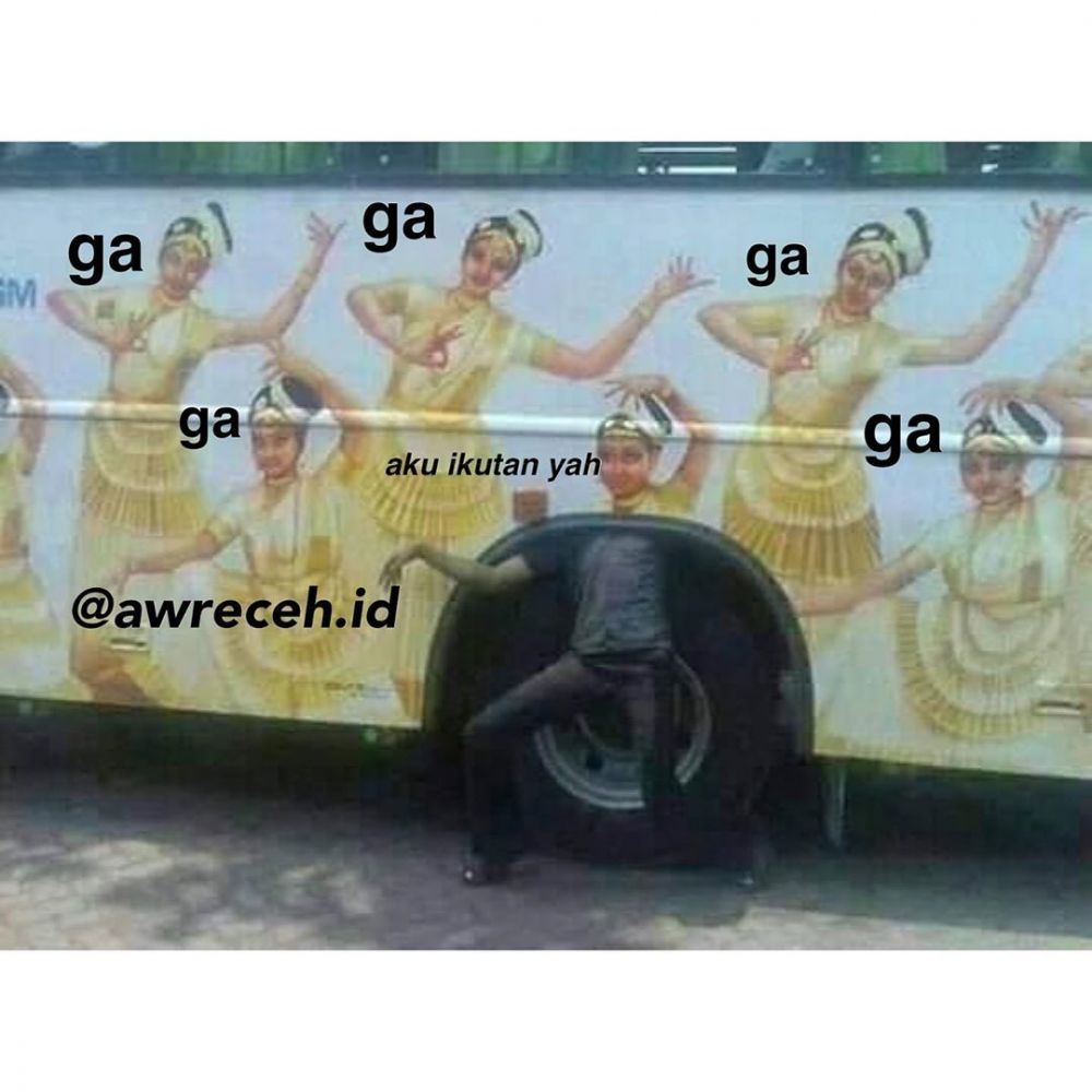 10 Tingkah absurd orang saat nganggur, bikin bilang 'terserah'