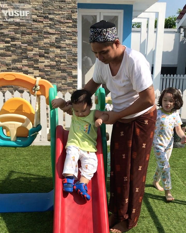 12 Penampakan rumah mewah Pasha Ungu dan Adelia, ada lapangan golf