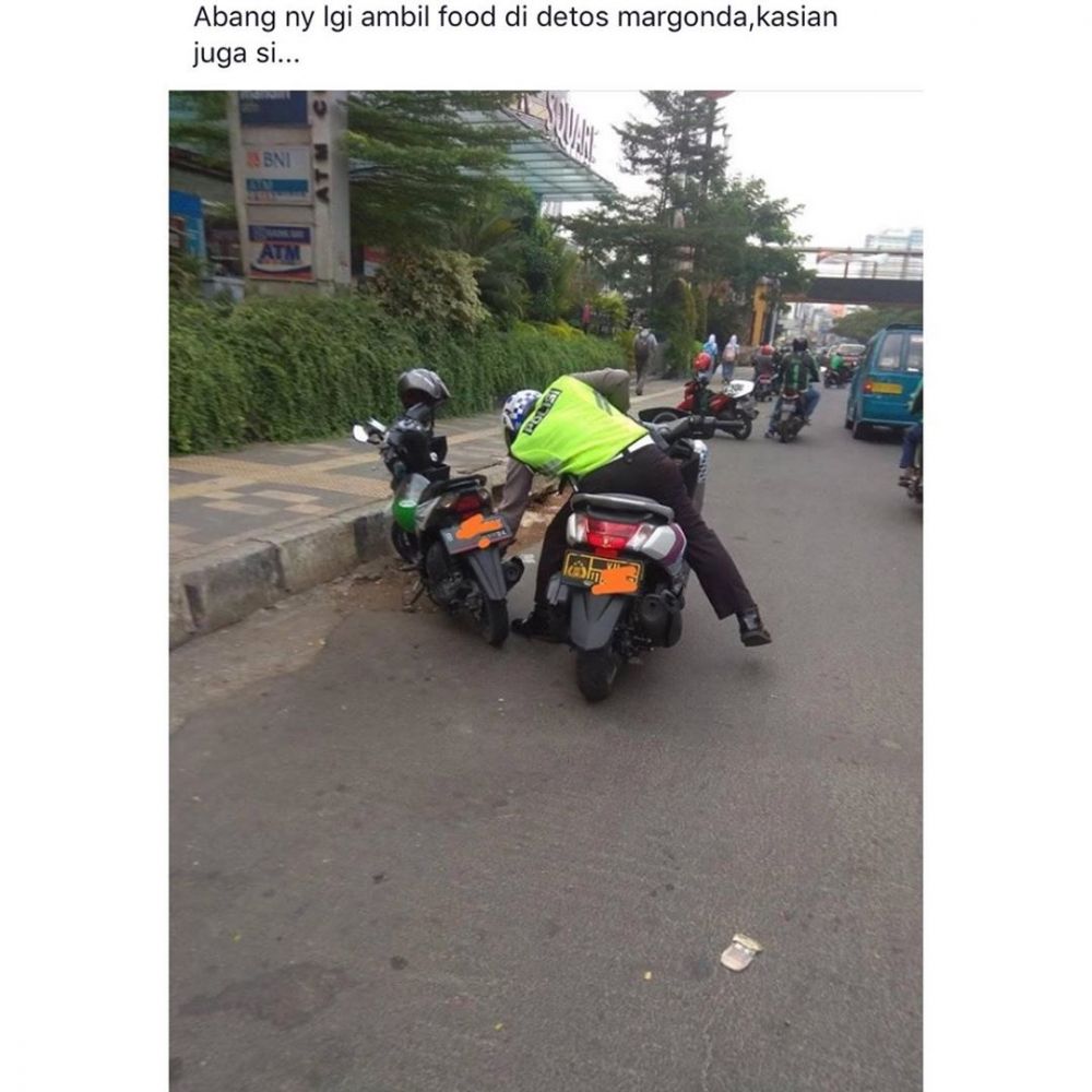 9 Curhat apes driver ojek online saat ambil orderan, kasihan nih