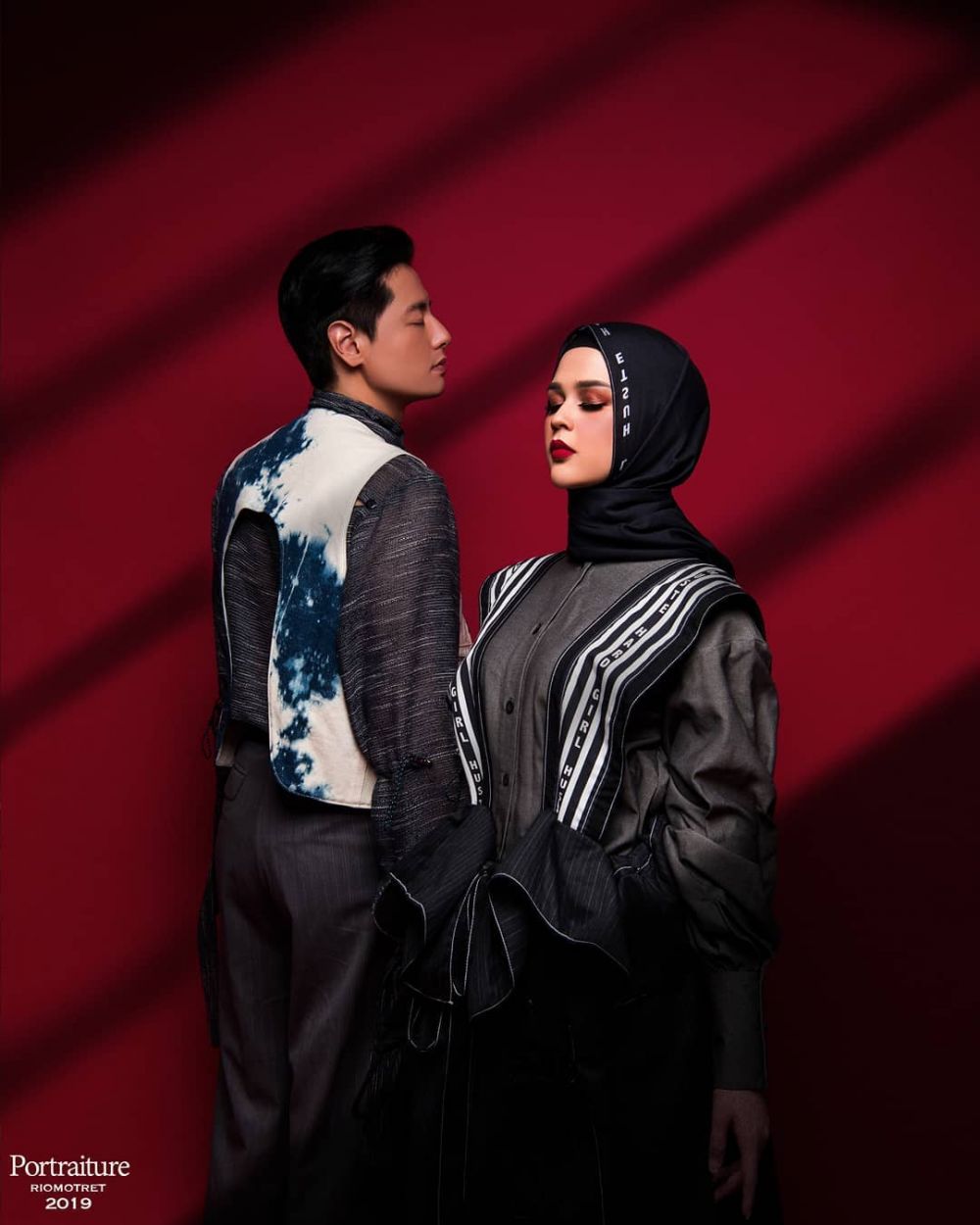 12 Gaya prewedding Cut Meyriska dan Roger, tradisional sampai religius