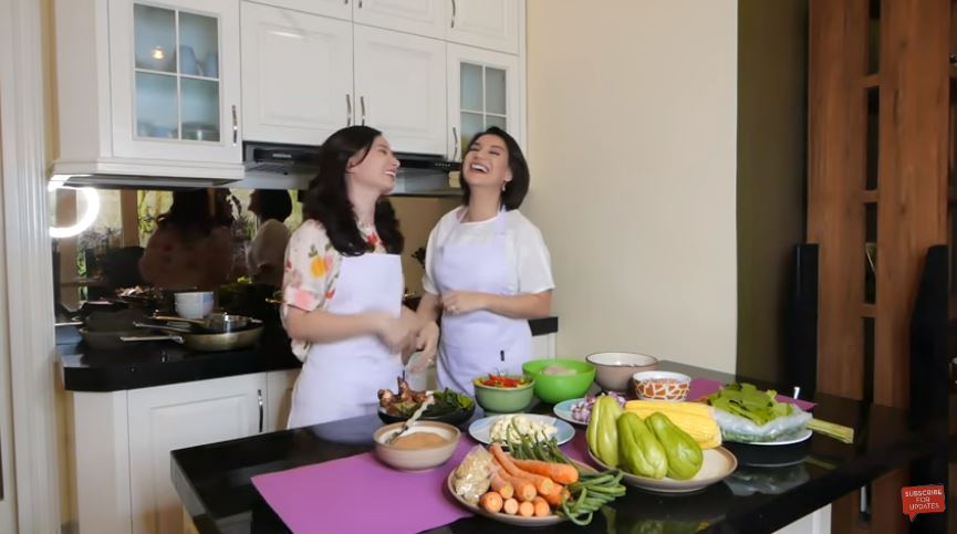 11 Momen seru Irish Bella masak pertama kali, sempat diejek suami