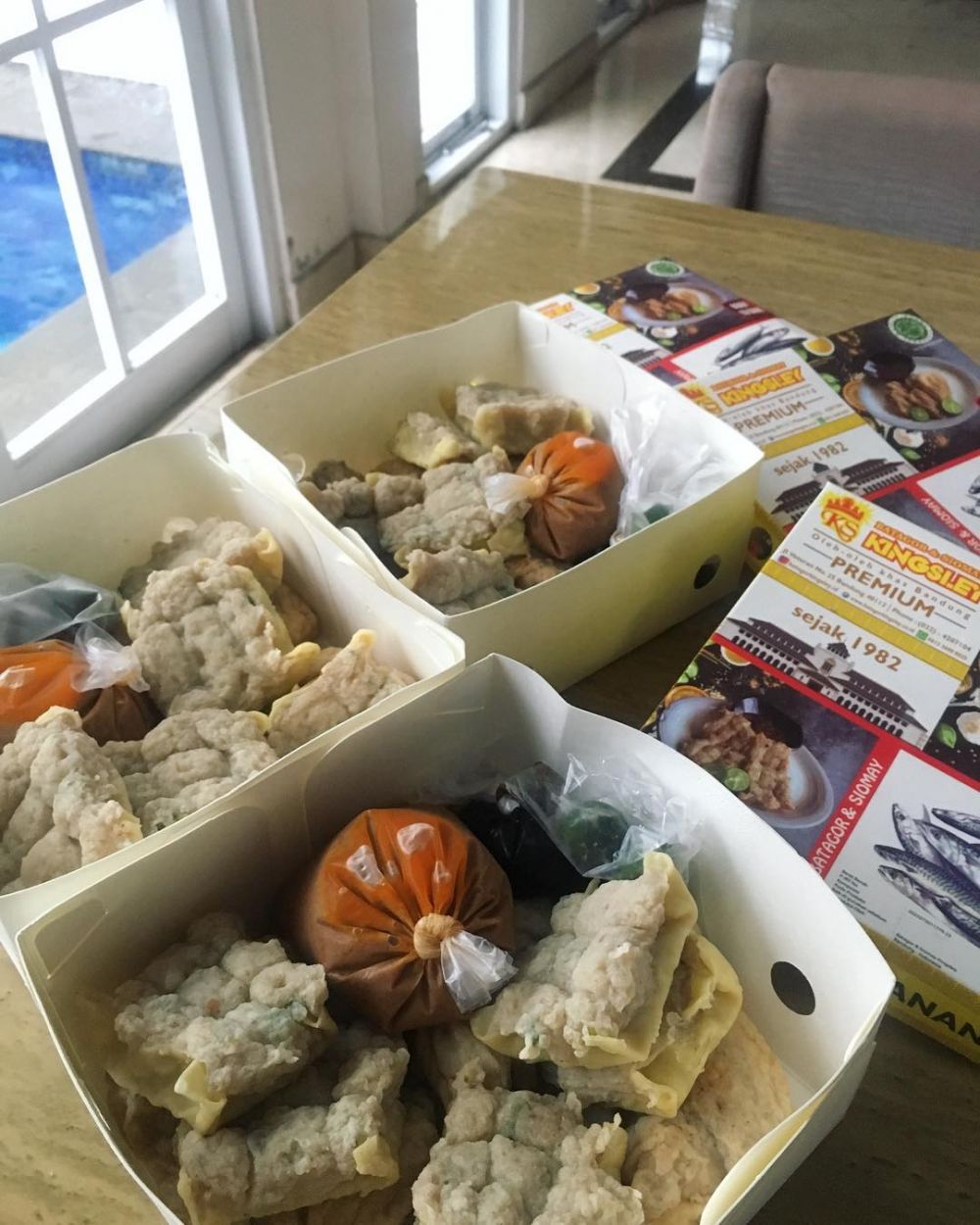 9 Tempat makan siomay di Bandung paling enak dan terkenal