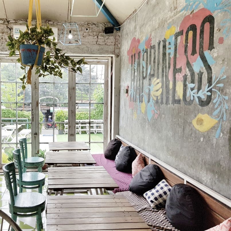 30 Kafe Instagramable Di Jakarta Unik Dan Cocok Untuk Hangout