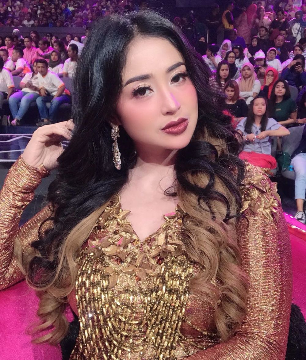 Sempat dilaporkan ke polisi, kasus 5 seleb ini berakhir damai