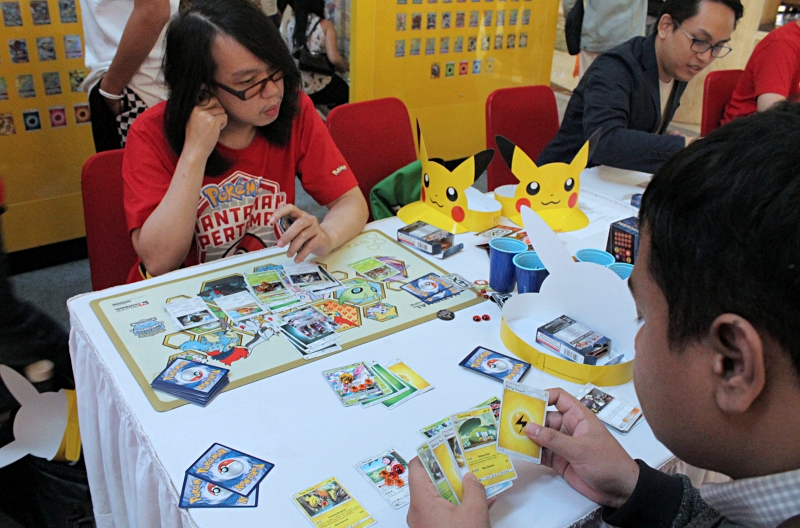 Kartu Pokemon berbahasa Indonesia diluncurkan, bikin main makin asyik 