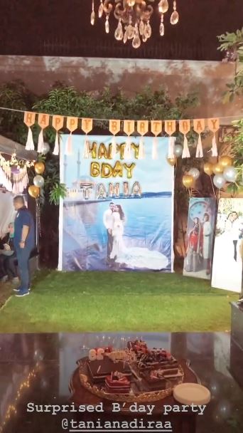 10 Momen kejutan ultah Tania Nadira ke-28, kuenya curi perhatian