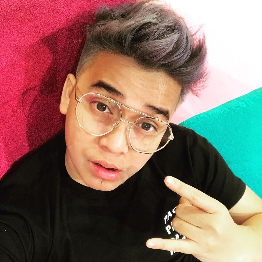 Suara 5 seleb saat nyanyi ini tuai cibiran, ada Barbie Kumalasari