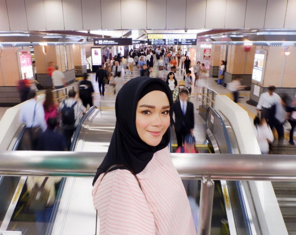 Jarang terekspos, 5 seleb cantik ini pernah dipacari Ruben Onsu