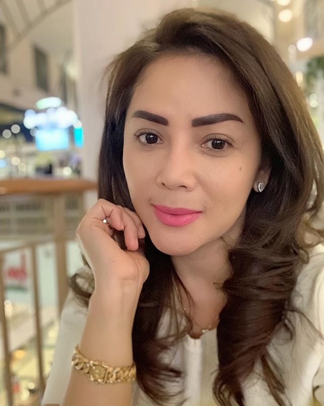 Jarang terekspos, 5 seleb cantik ini pernah dipacari Ruben Onsu