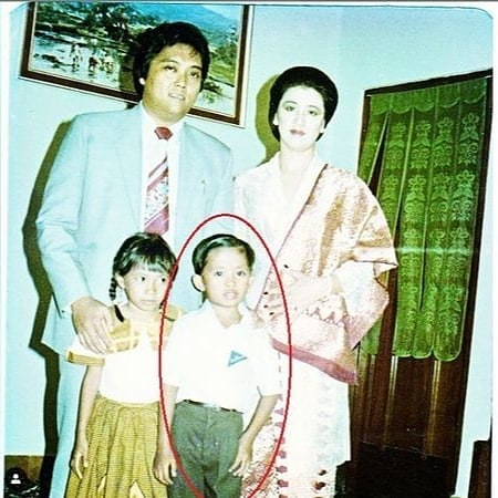 Foto masa kecil Reino Barack tersebar, wajah sang ibu jadi sorotan