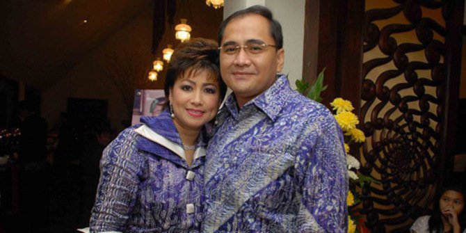 Kisah 6 seleb hamil di usia lebih dari 40 tahun, penuh perjuangan