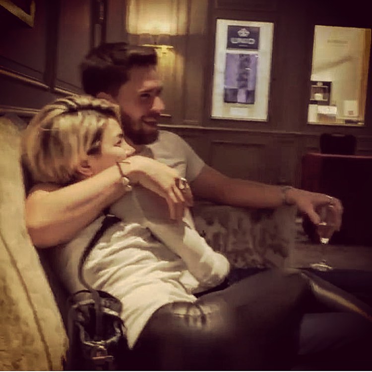 12 Potret bule Prancis yang dekat Nikita Mirzani, curi perhatian