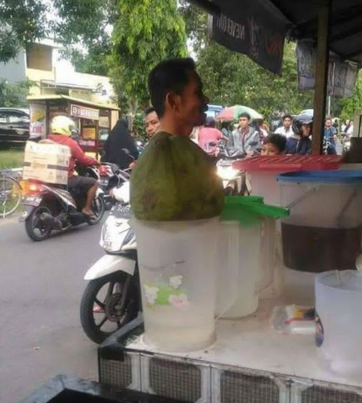 10 Ulah orang bikin kamuflase ini bikin melongo