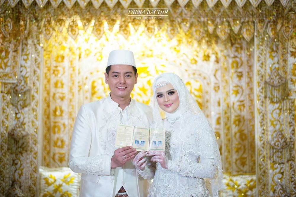 Sah, ini 8 momen akad nikah Roger Danuarta dan Cut Meyriska